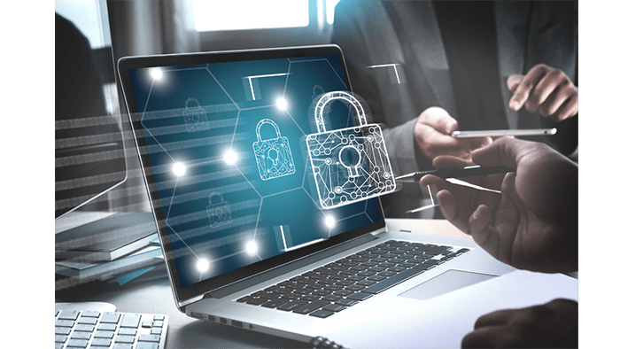 Laptop mit Sicherheitseinstellungen und Datenschutz Symbolen